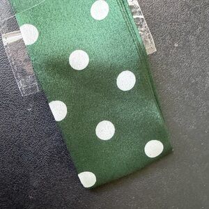 Gift idea, new in package, Green Polka Dot Tie scarf
